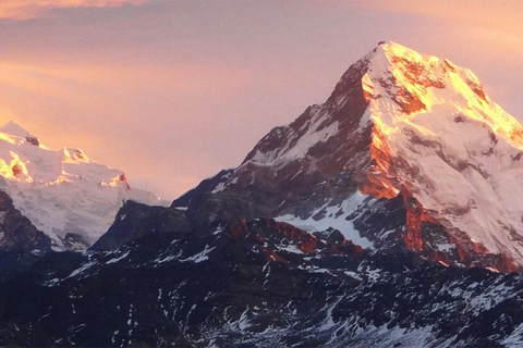 Aventura no Himalaia: Caminhada de 4 dias no Mardi Himal saindo de Pokhara