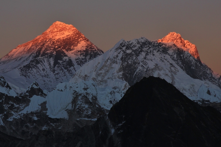 Everest Base Camp Trek: 12-dniowa prywatna wyprawa z pełnym wyżywieniemEverest Base Camp Trek: 12-dniowa prywatna wycieczka z Katmandu