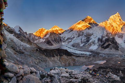 Everest Base Camp Trek: 12-dniowa prywatna wyprawa z pełnym wyżywieniemEverest Base Camp Trek: 12-dniowa prywatna wycieczka z Katmandu