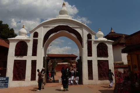 Bhaktapur en Changu Narayan Tour met privégids