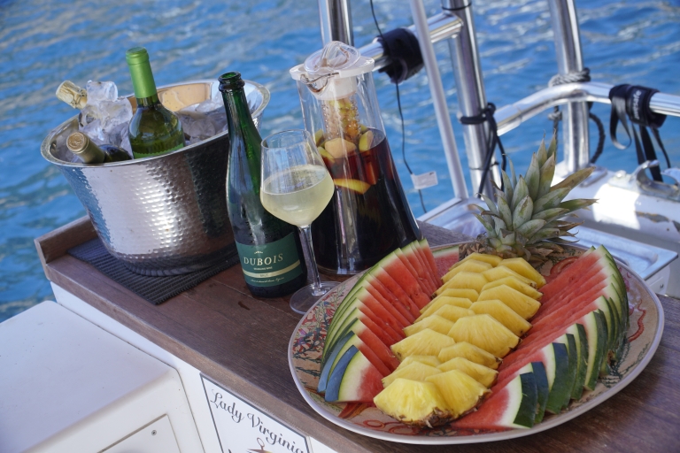 Ibiza : Croisière pittoresque avec tapas et boissons