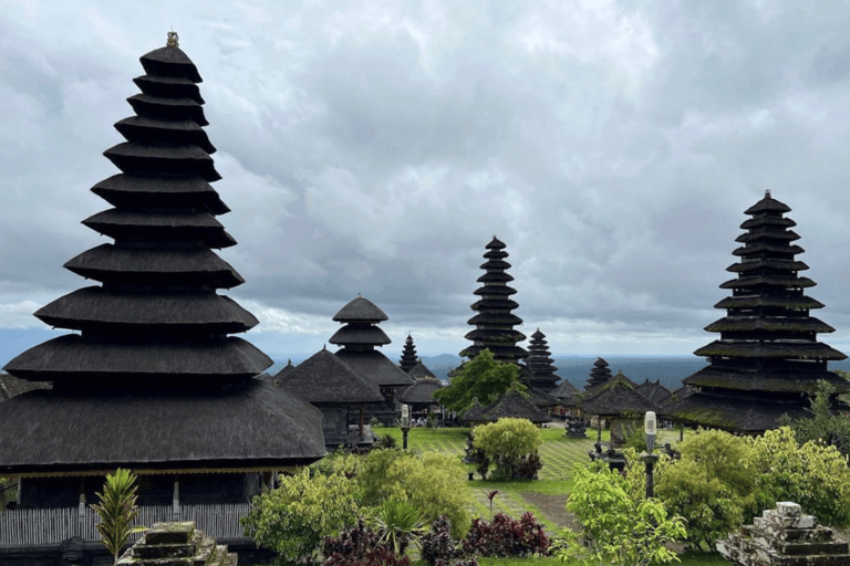 Bali : Besakih Mother Temple Visite guidée avec billetPoint de rencontre au temple de Besakih