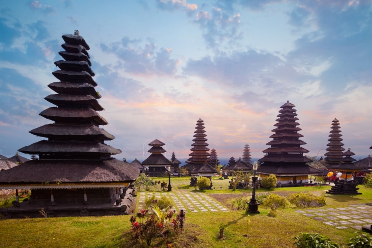 Bali: Besakih Muttertempel Geführte Tour mit TicketTour mit Transfer von Sidemen Area