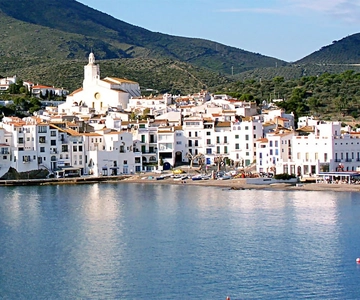 From Roses: Cruise on Costa Brava to Cadaqués