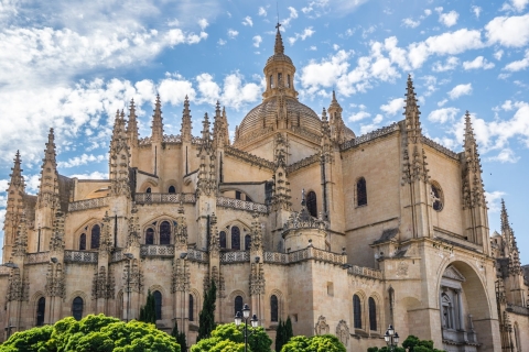 Segovia Rondleiding, Alcazar en wandelen met hogesnelheidstrein