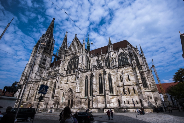 Regensburg: Schnitzeljagd Selbstgeführte Tour