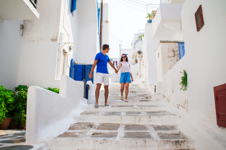 Mykonos: Private Photoshoot at Mykonos Town (Chora) Premium (25 photos)
