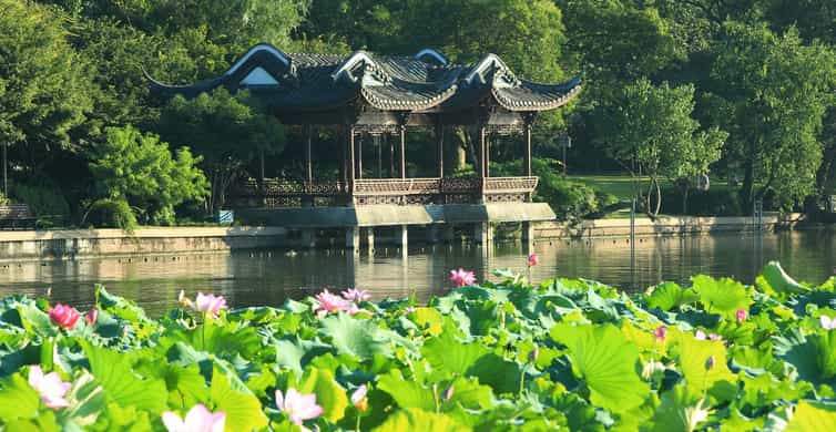 Shanghai: Private Guided Tour to Hangzhou by Bullet Train photo 6