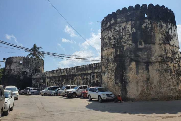Zanzibar StoneTown Historischer Rundgang mit Mittagessen vor Ort.