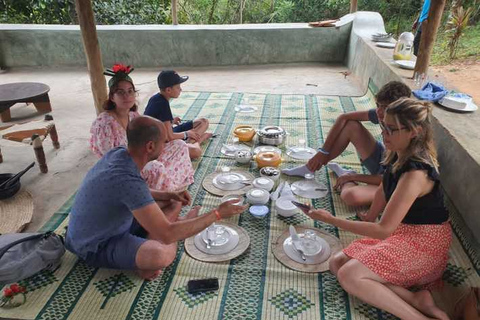 Excursión Histórica a Pie por la Ciudad de Piedra de Zanzíbar con Almuerzo Local.