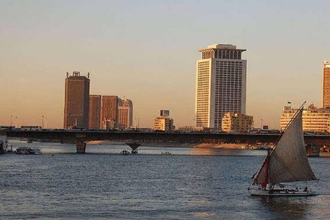 Cairo: passeio de Felucca no rio Nilo com refeições