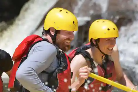 Mont-Tremblant : Journée complète de rafting en eaux vives sur la rivière Rouge