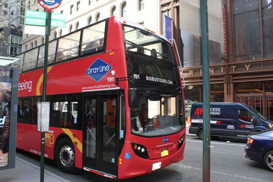 NYC: Geführter Hop On Hop Off Bus mit zwei Attraktionen. Foto: GetYourGuide