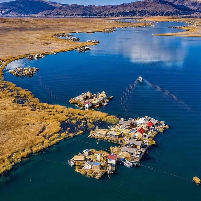 Kajak i Uros Floating Island och Taquile by speadboat | GetYourGuide