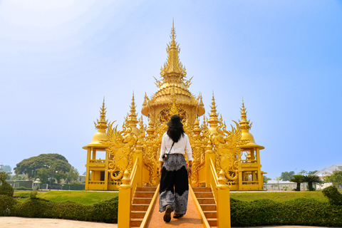 From Chiang Mai: Chiang Rai Temples Tour Private Tour with Hotel Pickup