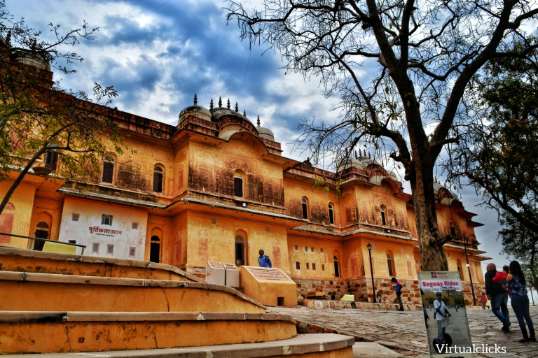 Depuis Delhi : Visite privée de la ville de Jaipur en voitureCircuit tout compris