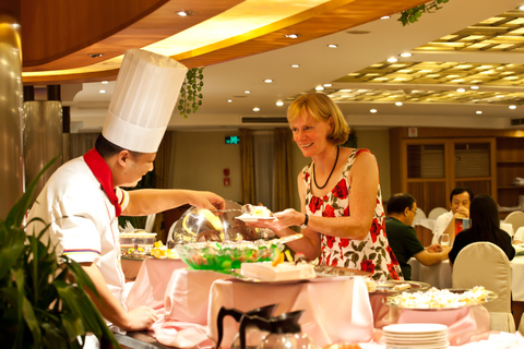 Chongqing: Yangtze River Cruise with Meals and Accommodation Deluxe Cabin on the Third Floor