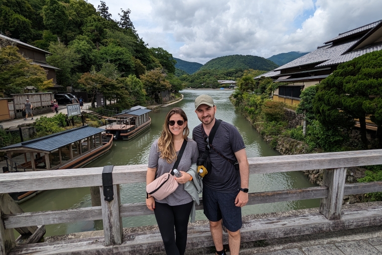 Kioto: wycieczka piesza Arashiyama ze świątynią i parkiem małpPrywatna wycieczka po Arashiyamie