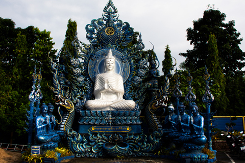 From Chiang Mai: Chiang Rai Temples Tour Private Tour with Hotel Pickup