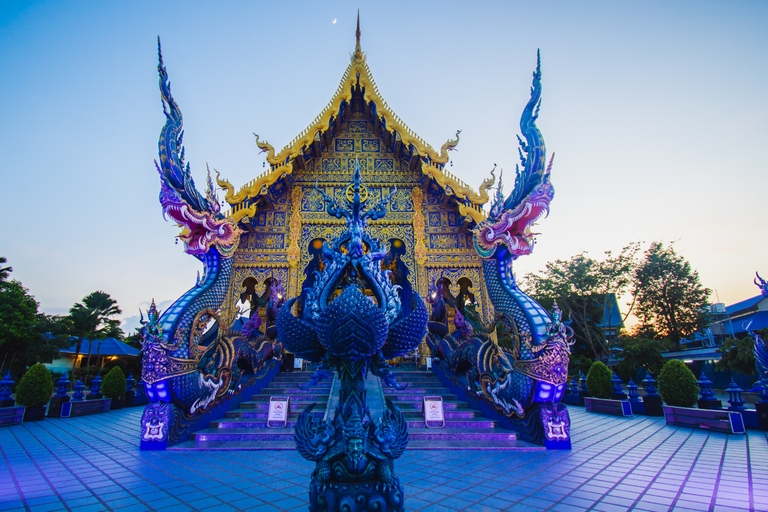 From Chiang Mai: Chiang Rai Temples Tour Private Tour with Hotel Pickup