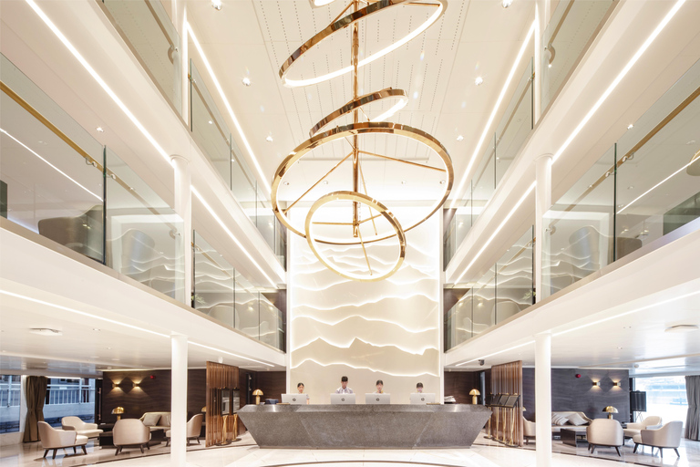 Chongqing: Yangtze River Cruise with Meals and Accommodation Deluxe Cabin on the Third Floor