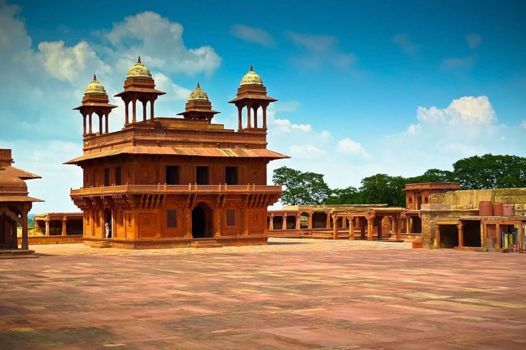 Depuis Delhi : nuit en voiture pour visiter le Taj Mahal et Agra