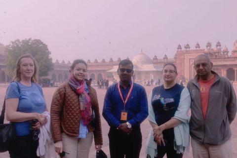 Desde Delhi: Visita nocturna del Taj Mahal y Agra en cocheExcursión con hotel de 3 estrellas