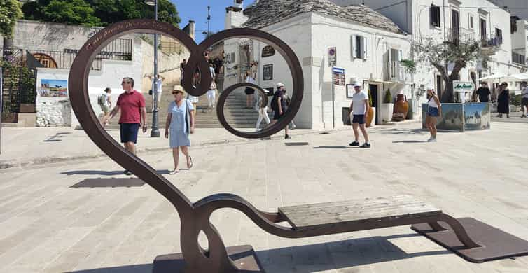 Lecce : Alberobello, Locorotondo et Ostuni avec apéritif