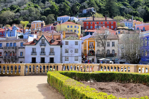 From Lisbon: Sintra Half-Day Tour with Pena Palace Tickets Small Group Tour with Pena Palace Tickets