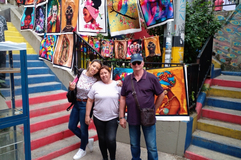 Nuevo Tour De Comunas Medellín: 13 vs 3