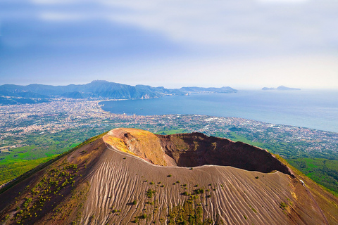 From Naples: Vesuvius & Pompeii with Transfer & Audio Guide