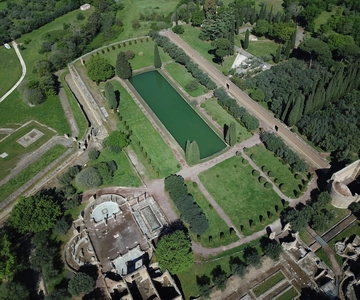Day trip Rome by car : Tivoli Unesco Villa D'este & Hadrian