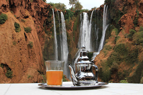 Marrakesh: begeleide wandeling en boottocht Ouzoud-watervallen