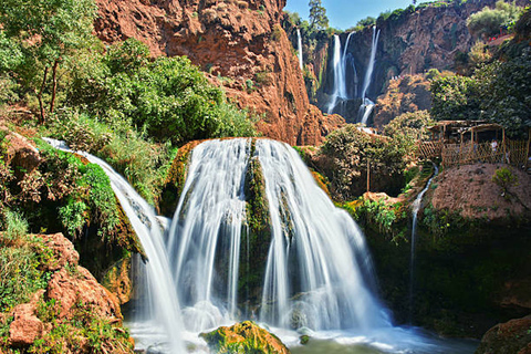 Da Marrakech: Escursione guidata alle cascate di Ouzoud e gita in barcaMarrakech: escursione guidata alle cascate di Ouzoud e gita in barca