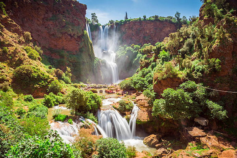 Marrakesh: begeleide wandeling en boottocht Ouzoud-watervallen