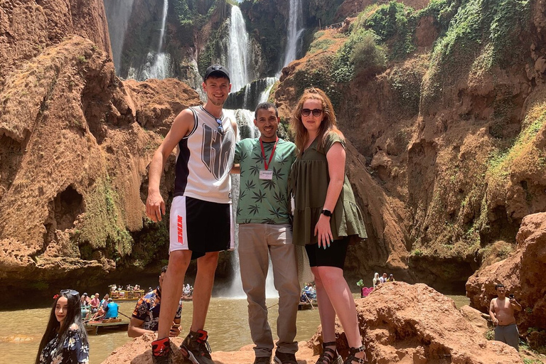 Marrakech : Randonnée guidée et excursion en bateau aux cascades d'Ouzoud