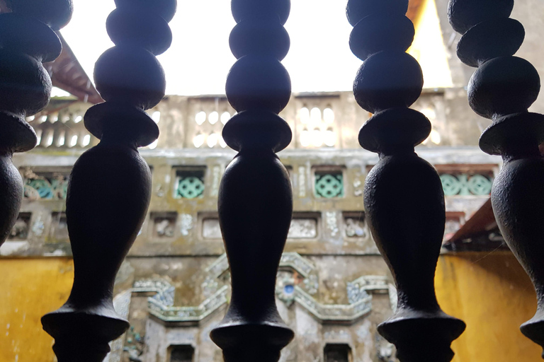 Discover the UNESCO Heritage of Hoi An: Walking & River boat Discover the UNESCO Heritage of Hoi An: Walking & River boat