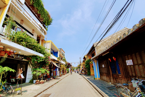 Discover the UNESCO Heritage of Hoi An: Walking & River boat Discover the UNESCO Heritage of Hoi An: Walking & River boat