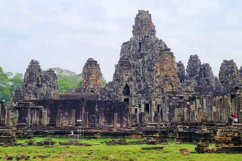 Angkor Wat Private Tagestour mit Beobachtung des Sonnenuntergangs am Tempel