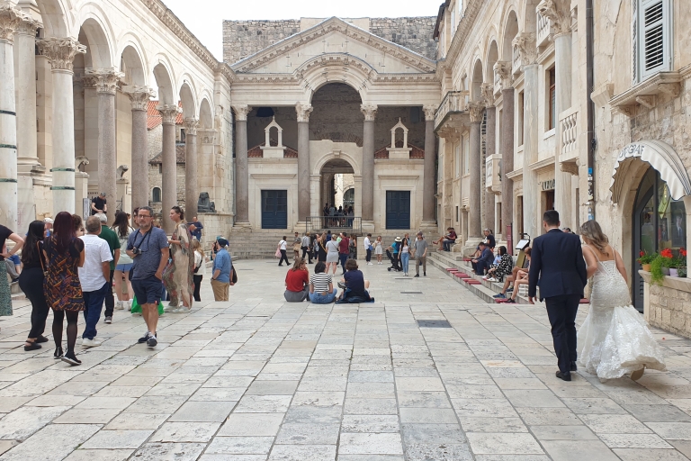 Split : Visite à pied de l'histoire et du patrimoineVisite guidée de Split en anglais
