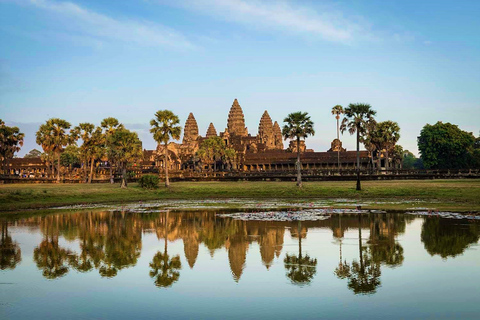 Angkor Wat Private Tagestour mit Beobachtung des Sonnenuntergangs am Tempel