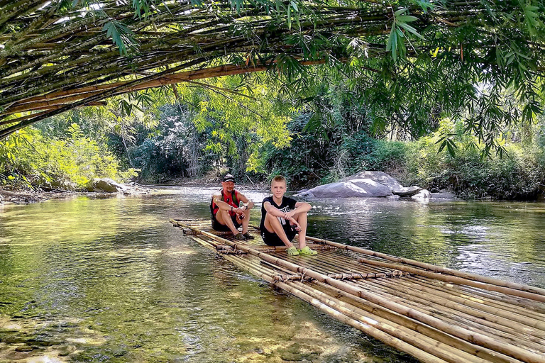 Vanuit Phuket: gedeelde tour voor het behoud van olifanten en zeeschildpadden