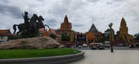 Les champs meurtriers, S21, 10 arrêts Tour de la ville par Tuk-Tuk - Hizvo