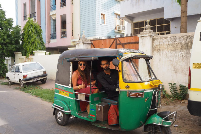 Joyful Private Full Day Tour of Pink City Jaipur By Tuktuk