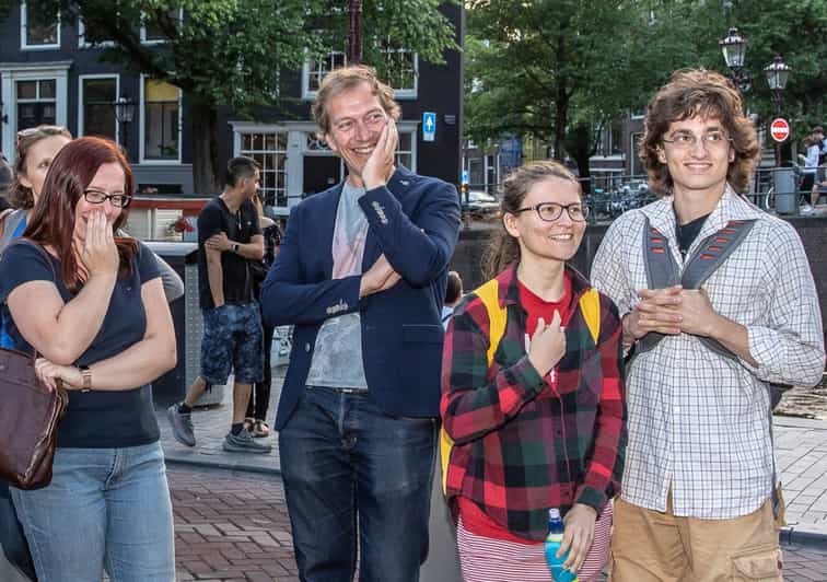 Amsterdam: City Centre Walking Tour with a comedian as guide