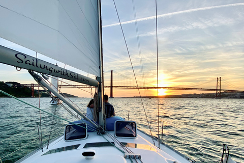 Lisbon: Tagus River Sunset Cruise with DrinksSmall Group Day Tour