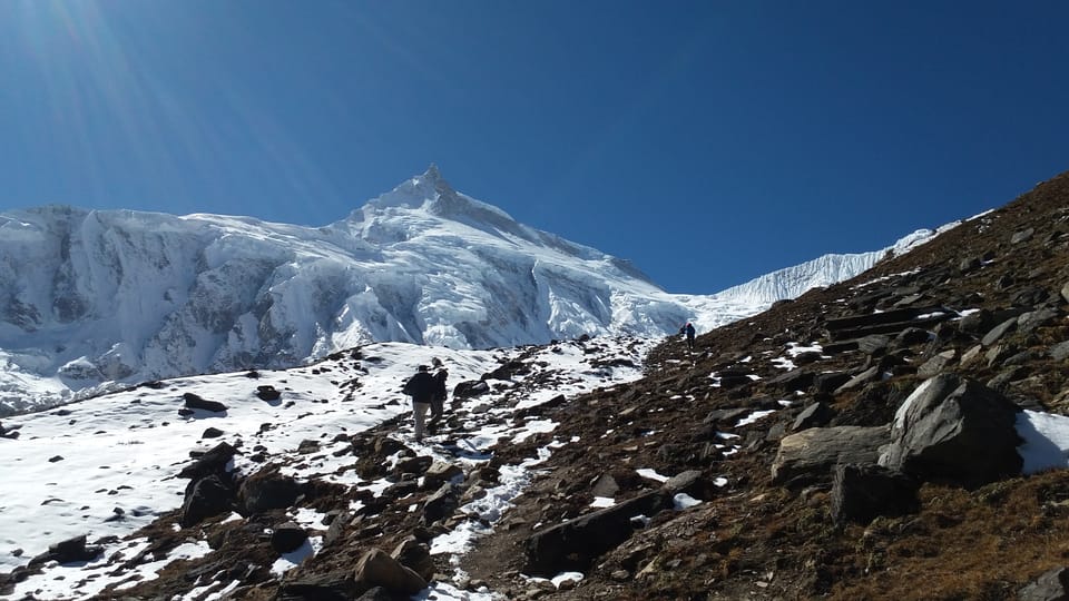 14 Days Manaslu Circuit Trek Larke La Pass | GetYourGuide