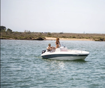 Roses: Boat Rental without License