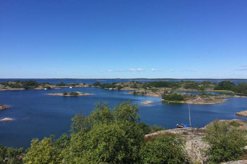 Sztokholm: 2-dniowy spływ kajakowy na archipelagu i kemping