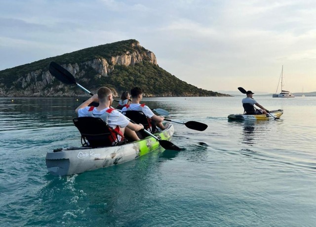 Visit Kayak tour in Cala Moresca - Aperitif and Dolphin watching in Olbia